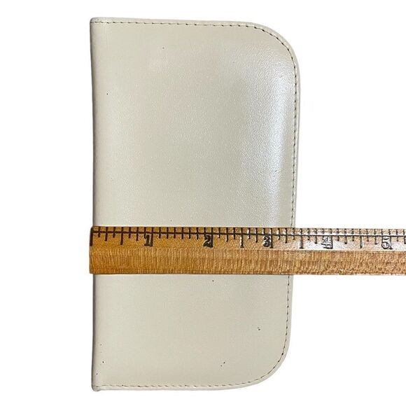 Vintage Cream Leather West Germany Manicure Set - Picture 8 of 11